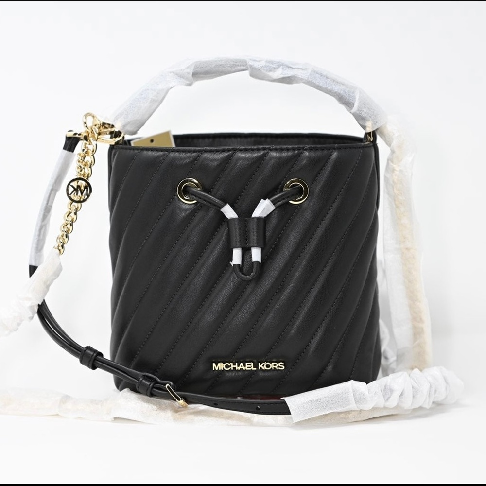 Michael Kors bucket bag